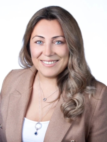 Pinar Atabey Geschäftsführerin